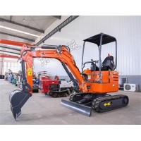 小型挖掘機(jī)