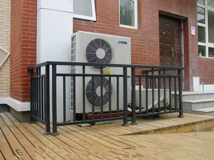 空調(diào)護(hù)欄3