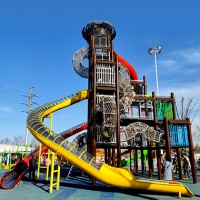 無動(dòng)力游樂設(shè)備飛天城堡